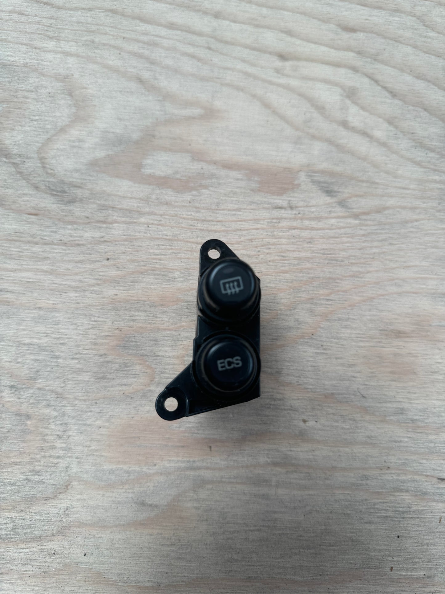 ECS / Defroster Switch
