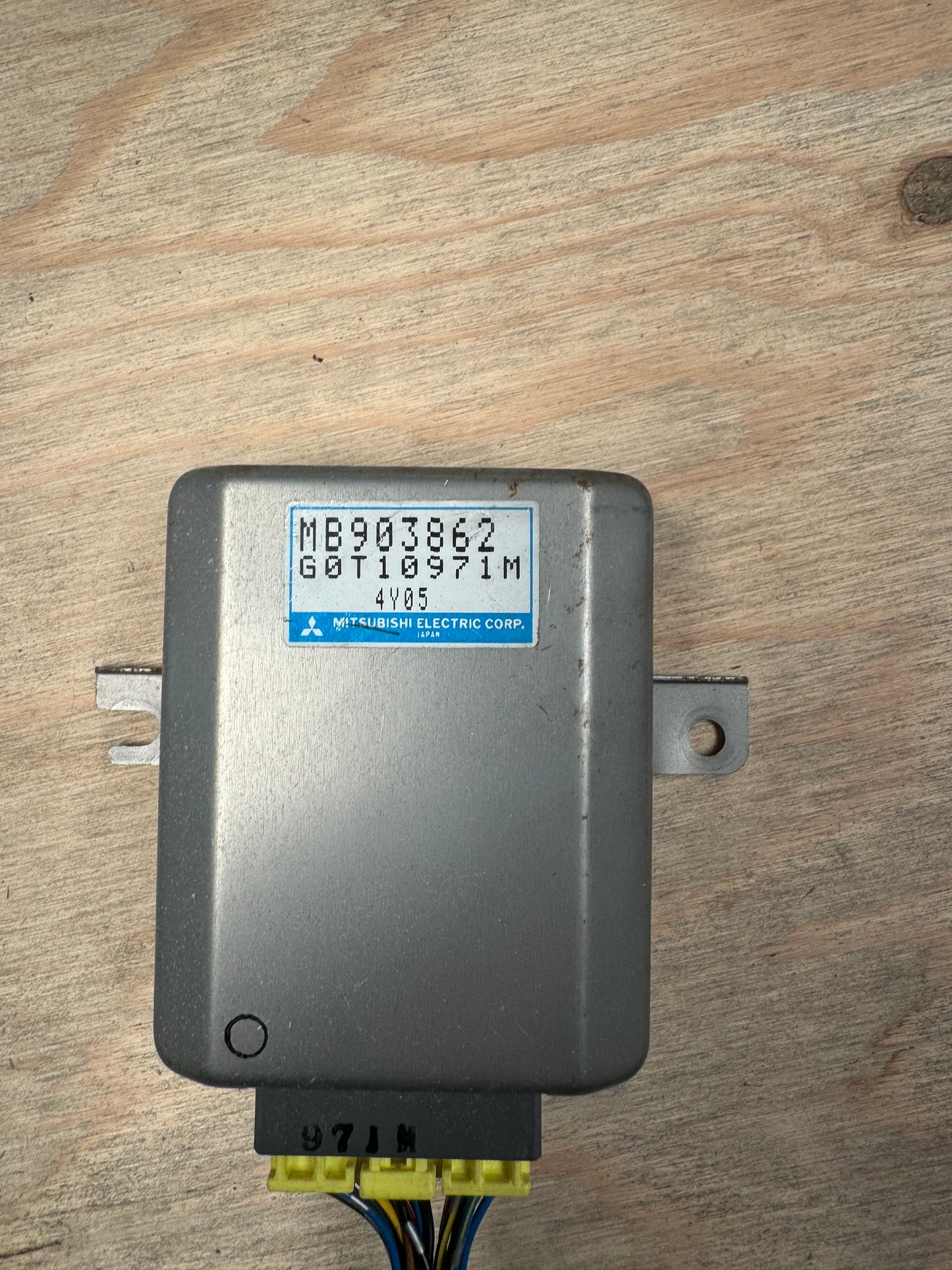 CRUISE CONTROL MODULE UNIT MB903862